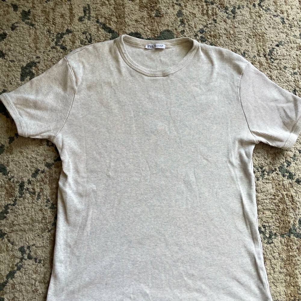 Men’s Ribbed Zara Medium tee light grey